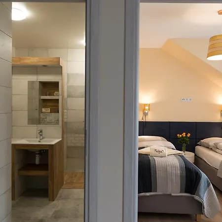 Koba 公寓 乌斯特龙